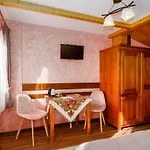 Willa Roztoka & Spa - Idealne Miejsce Dla Twojej Rodziny 3*