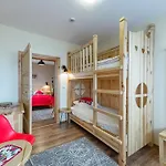 Bed & Breakfast Willa Roztoka & Spa - Idealne Miejsce Dla Twojej Rodziny 3*