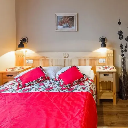 Roztoka & - Idealne Miejsce Dla Twojej Rodziny Bed and Breakfast 3*