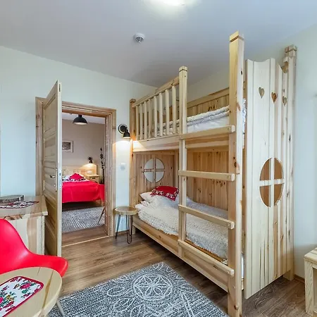 Bed & Breakfast Roztoka & - Idealne Miejsce Dla Twojej Rodziny 3*