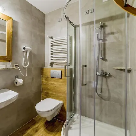 Bed and breakfast Roztoka & - Idealne Miejsce Dla Twojej Rodziny